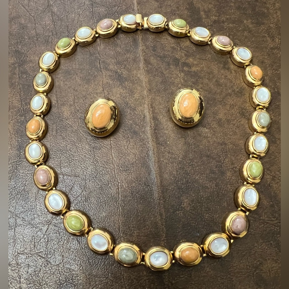 St John 5” multicolored stone necklace & clip on earrings